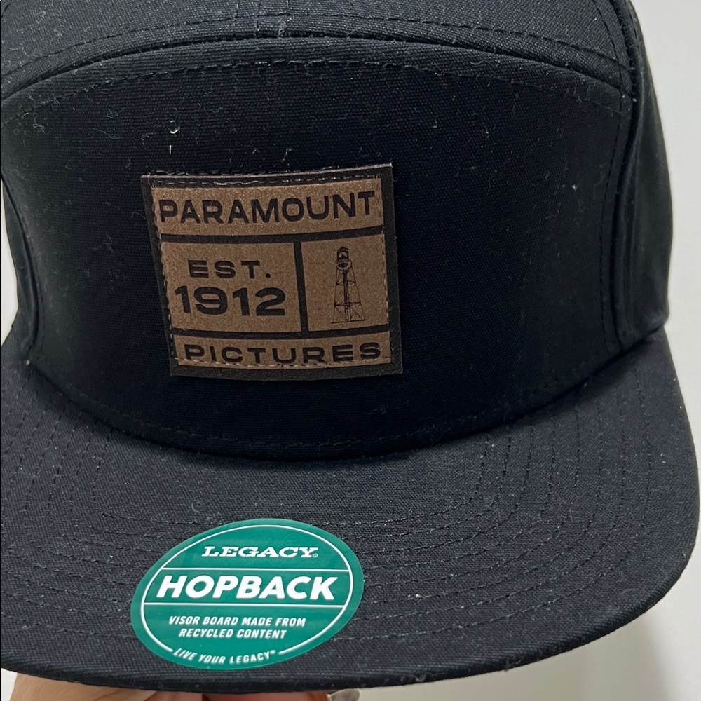 “Paramount Pictures” Black Cap *limited edition